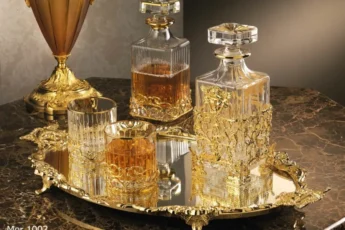 10 أفكار لهدايا عيد الميلاد الفاخرة 2025 – الفخامة تحت شجرة العيد