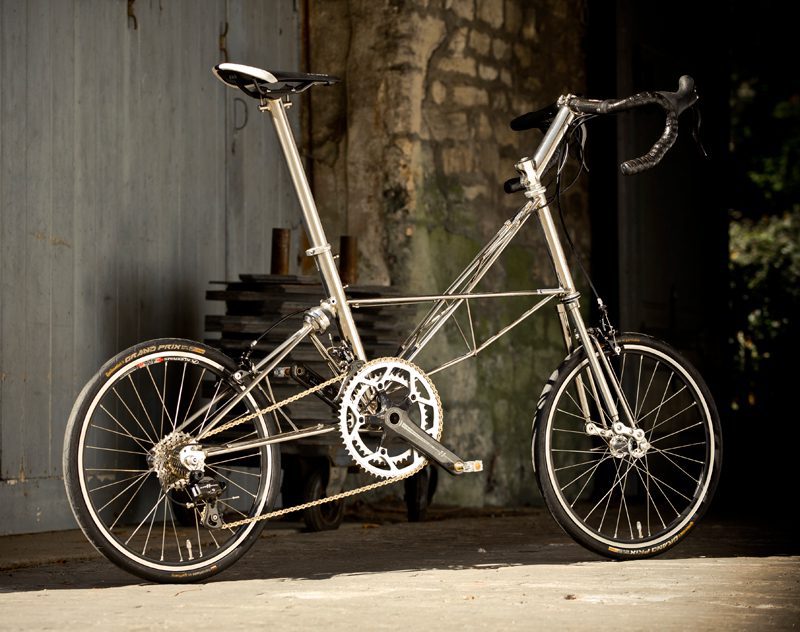 مدونة دراجات Moulton