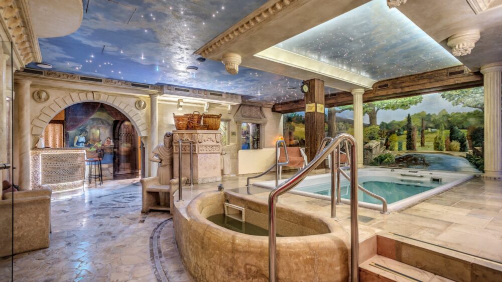 فندق مانور هاوس