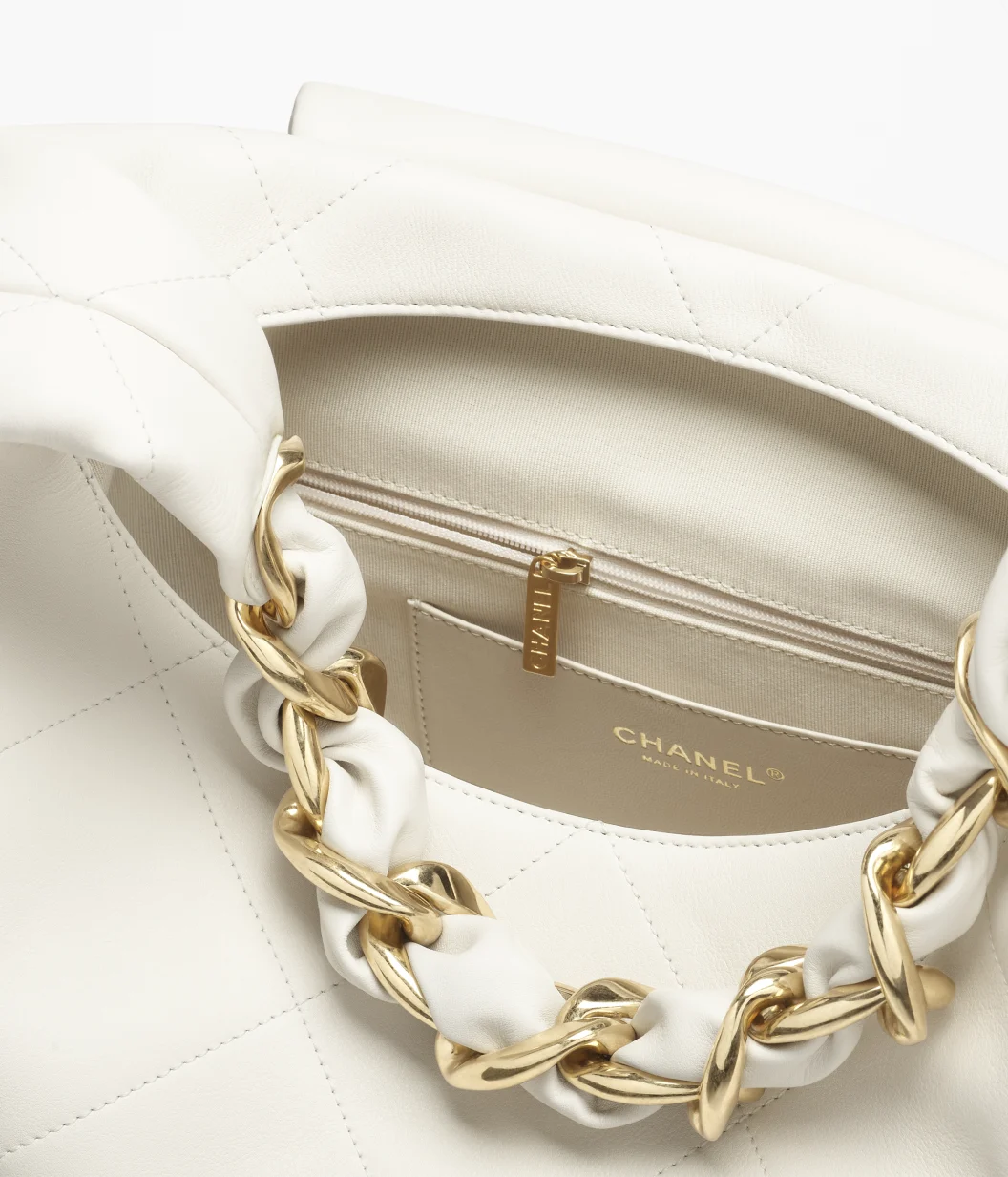 حقيبة شانيل