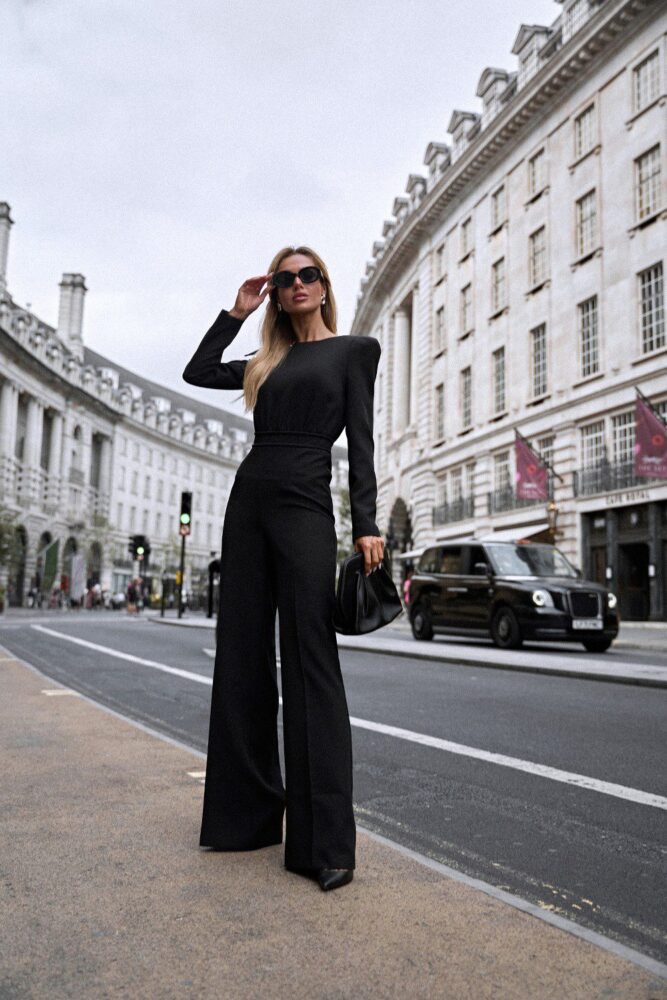 جمبسوت نسائي أنيق