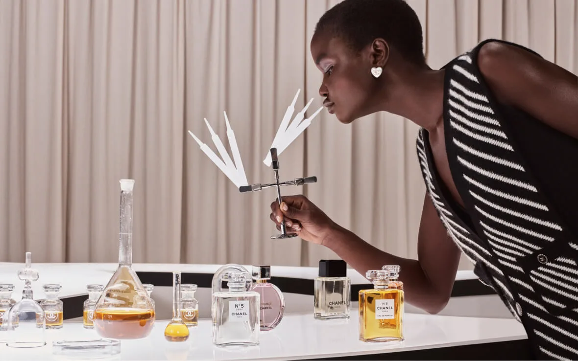 كم يبلغ سعر عطور Chanel