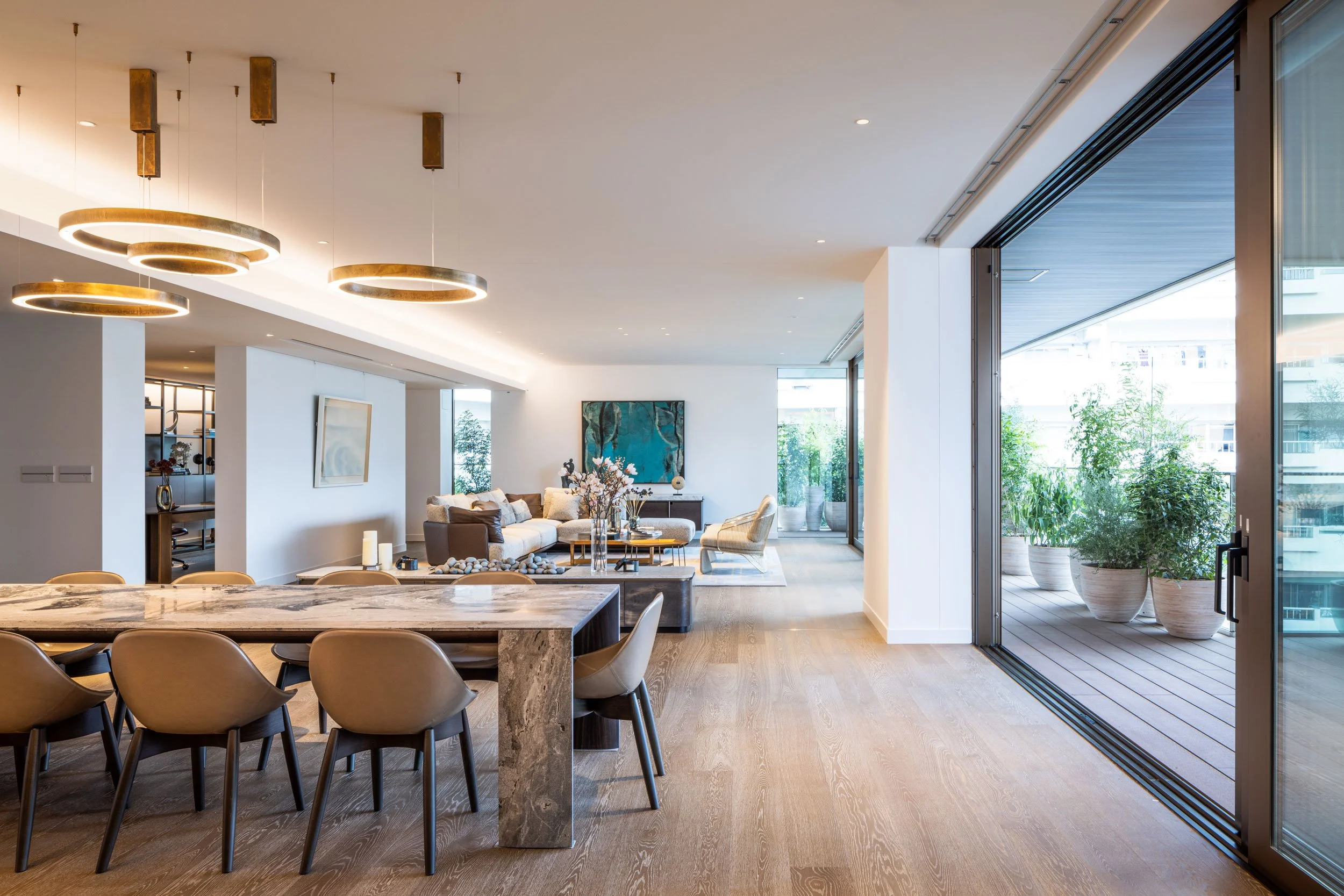 كيف يبدو Marq Omotesando One