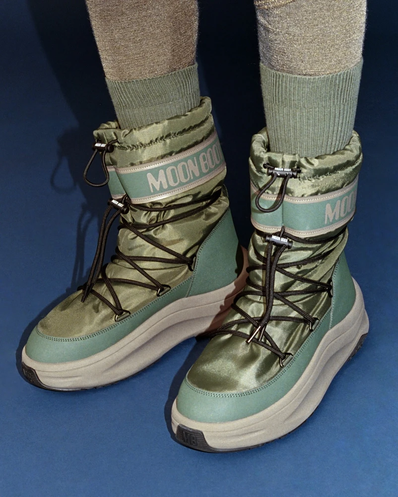 كيفية اختيار أحذية Moon Boot المقاومة للماء