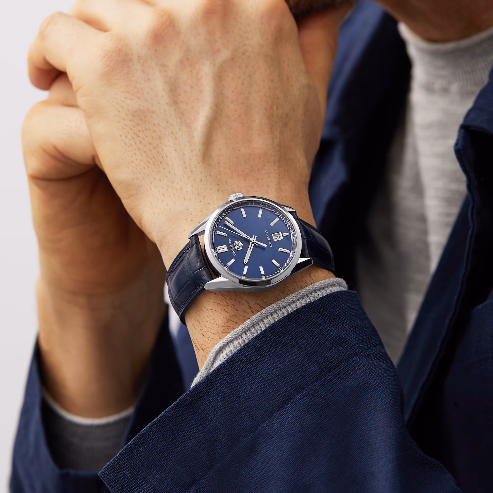 لمن ساعة Tag Heuer