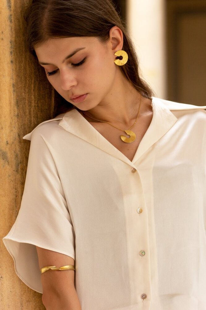 مدونة مجوهرات Leis