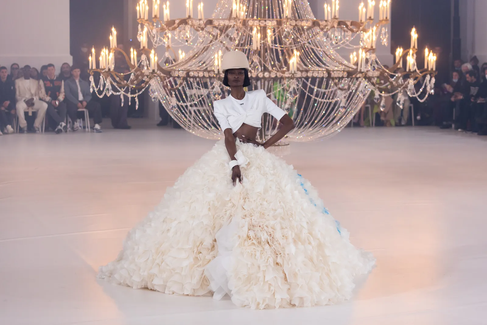 علامة الأزياء Off White رؤية استثنائية