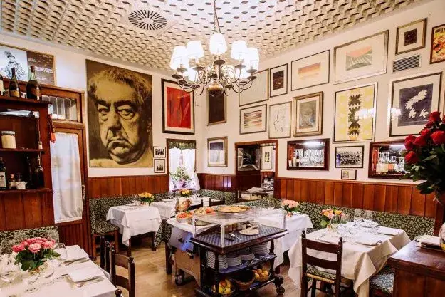 مطعم آل مورو