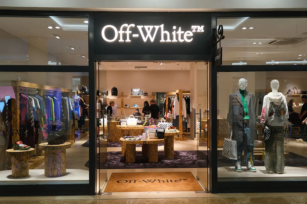 مدونة Off White