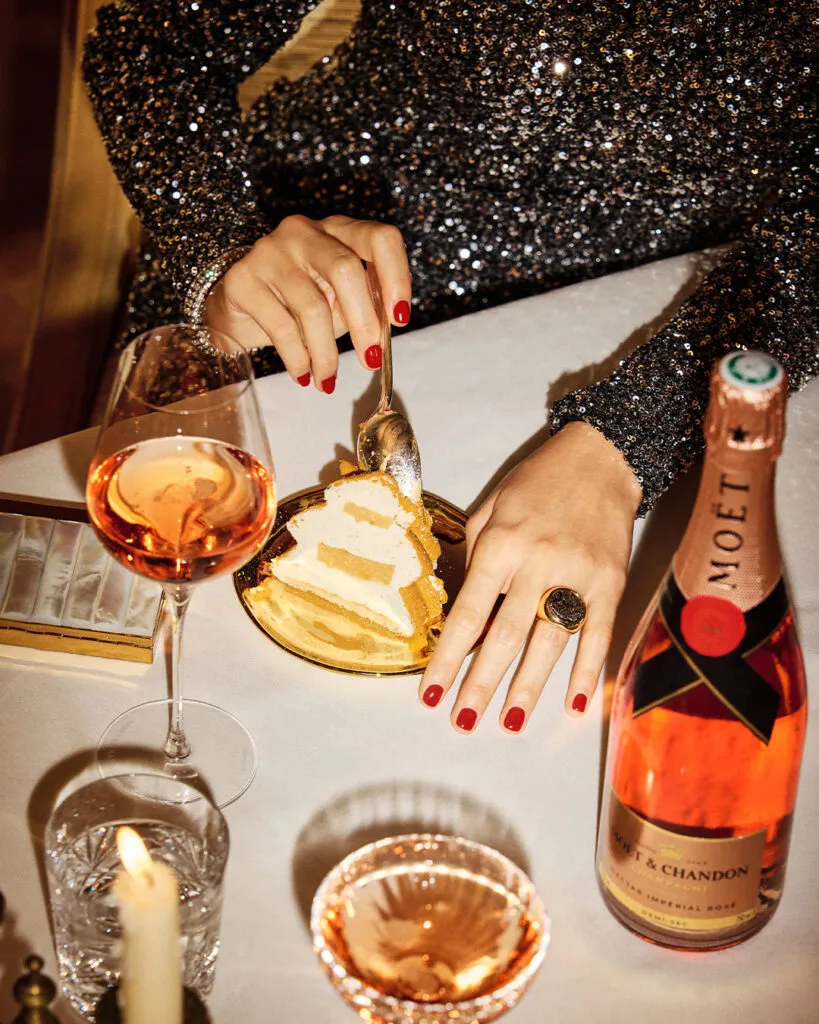 سعر الشامبانيا الفاخرة