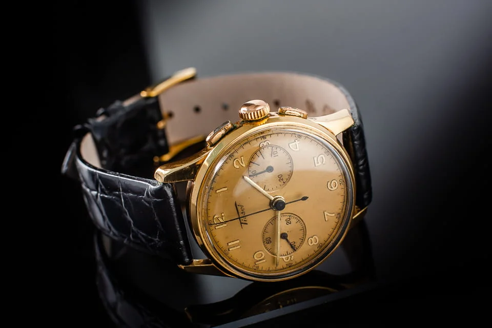 ساعة تيسو السويسرية