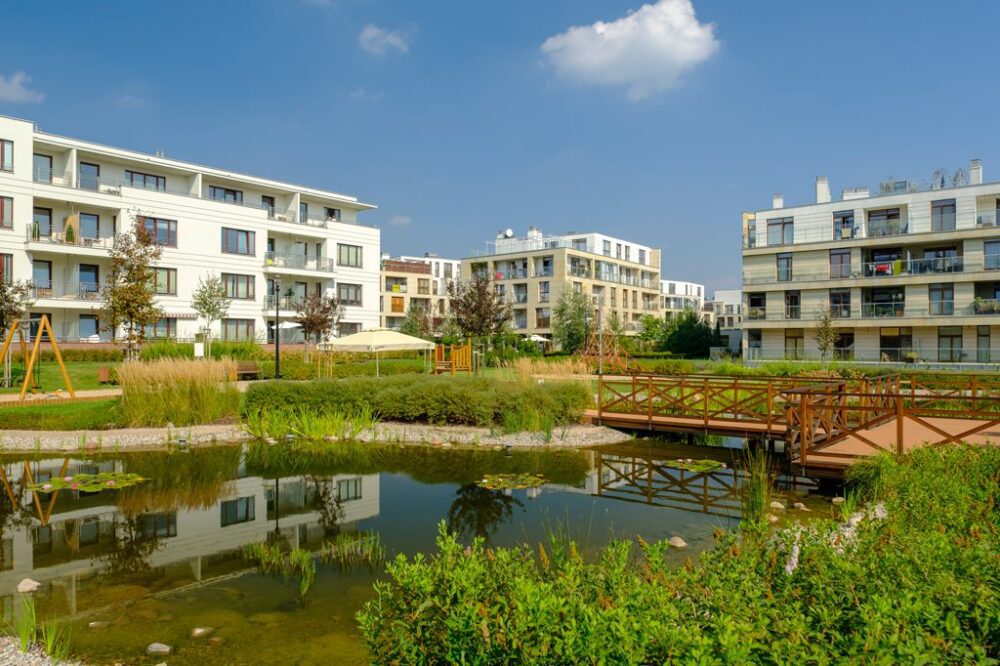 وارسو فيلانوف