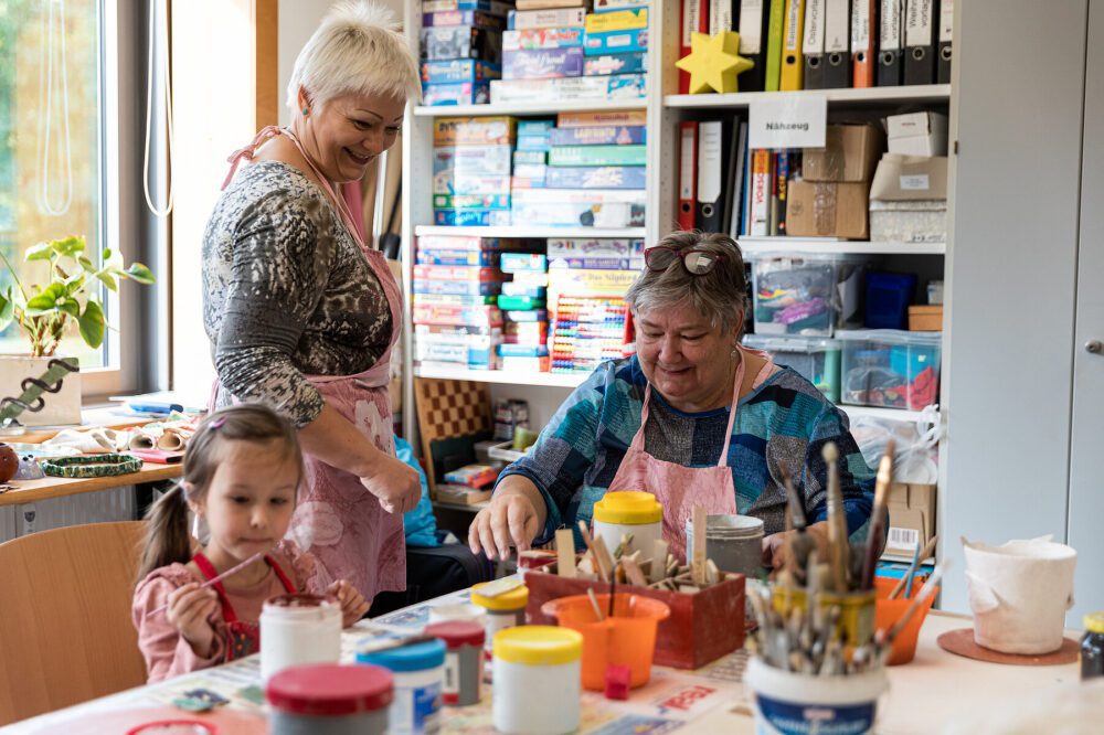 البناء لكبار السن1