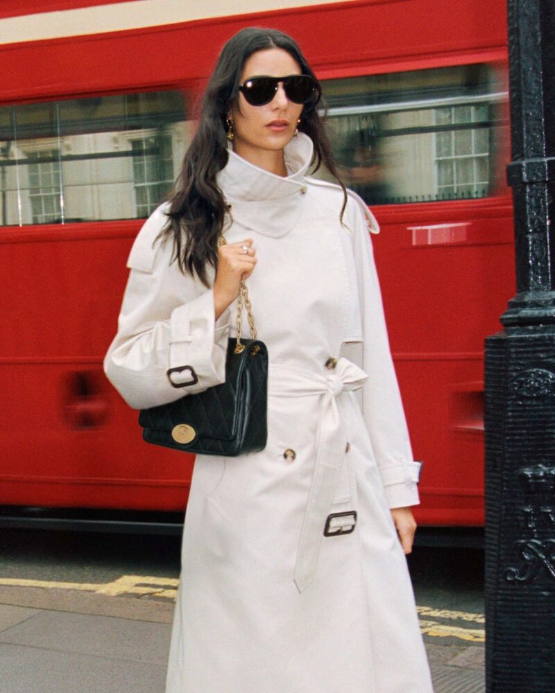 معاطف الترنش من Burberry مدونة