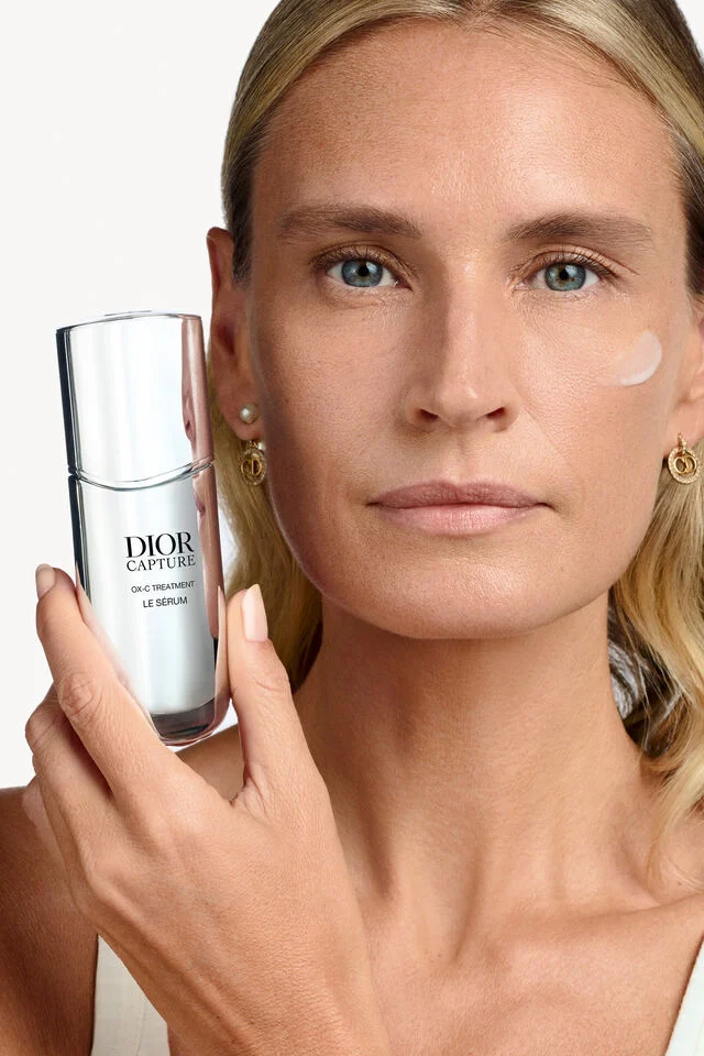 Dior مستحضرات تجميل فاخرة2