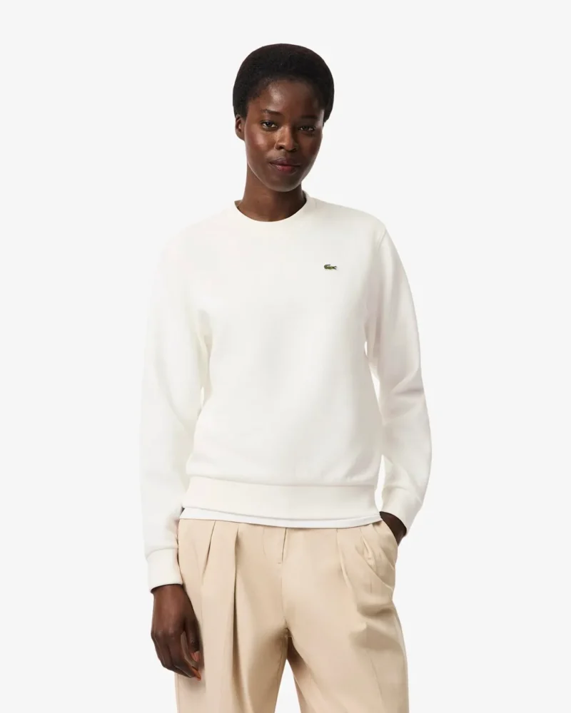 كيفية التعرف على منتج Lacoste الأصلي: دليل